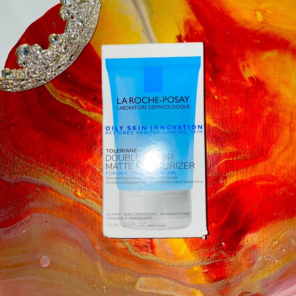 La Roche-Posay Double Repair Matte Moisturizer for oily combination skin